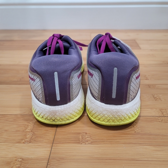 Saucony Triumph ISO 5 running shoes womens size 9 - Picture 3 of 4